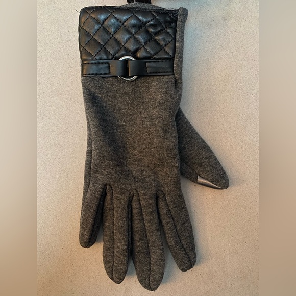 Touch screen gloves - Picture 4 of 6